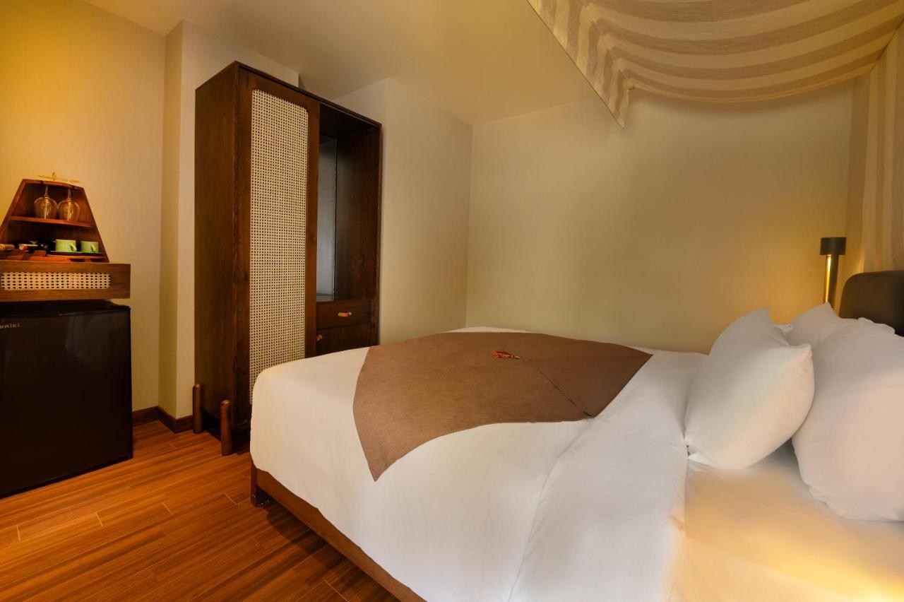 The Blossom Hoi An Ocean Front Hotel & Spa Екстер'єр фото