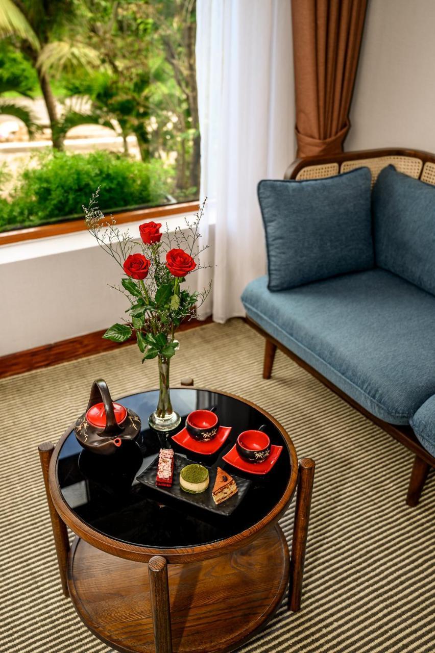 The Blossom Hoi An Ocean Front Hotel & Spa Екстер'єр фото