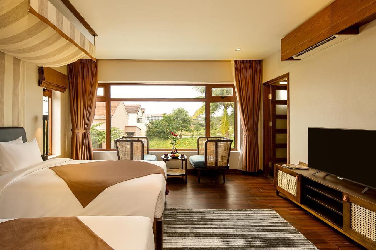 The Blossom Hoi An Ocean Front Hotel & Spa Екстер'єр фото